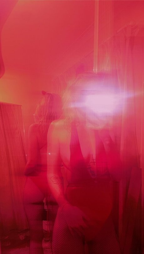 Foto di nudo di fuga di OnlyFans di Scarletttjay
