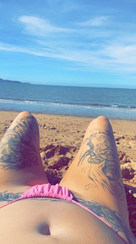 Foto di nudo di fuga di OnlyFans di Sizzorsister