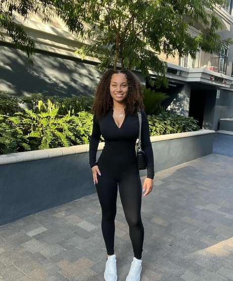 Jada Durroh