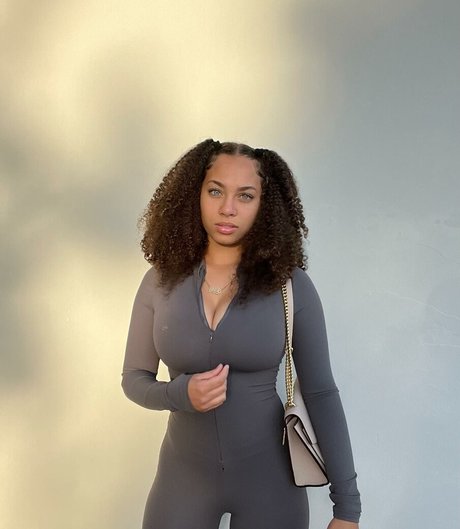 Jada Durroh