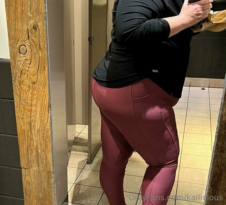Foto di nudo di fuga di OnlyFans di Kailicious