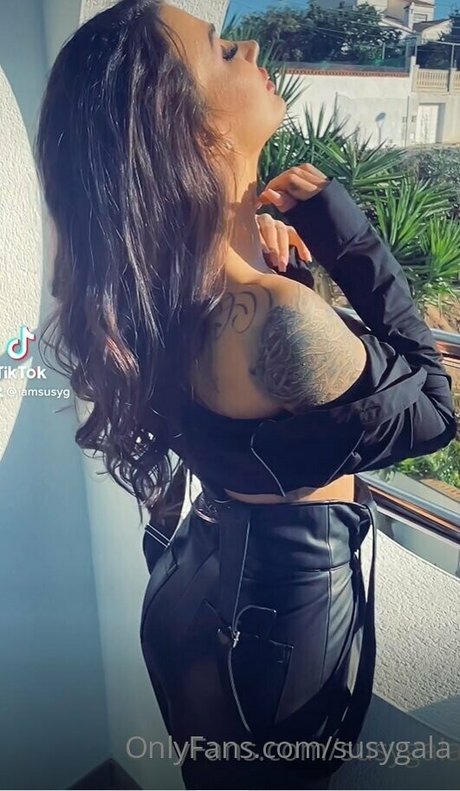 Foto di nudo di fuga di OnlyFans di Susygala