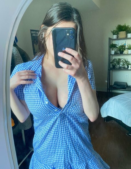 Foto di nudo di fuga di OnlyFans di Baileymoon15