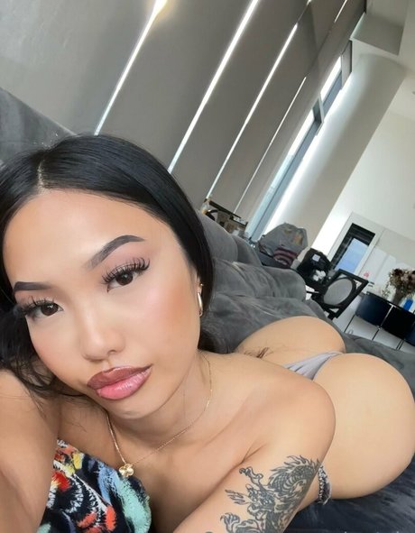 Foto di nudo di fuga di OnlyFans di Wetaja