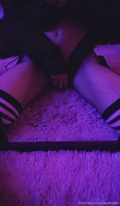 Foto di nudo di fuga di OnlyFans di Skylaredm