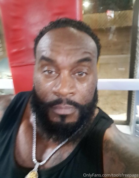 Toolsfreepage Foto di nudo di fuga di OnlyFans di Toolsfreepage #125