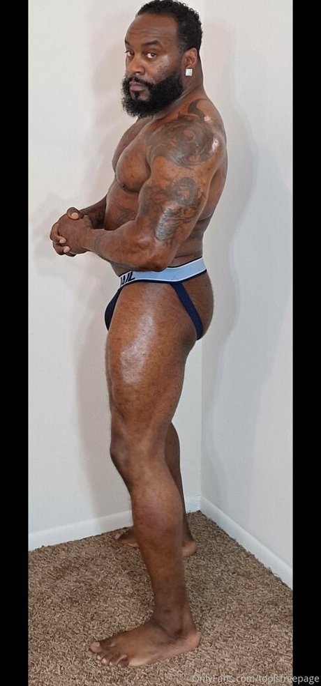 Toolsfreepage Foto di nudo di fuga di OnlyFans di Toolsfreepage #145