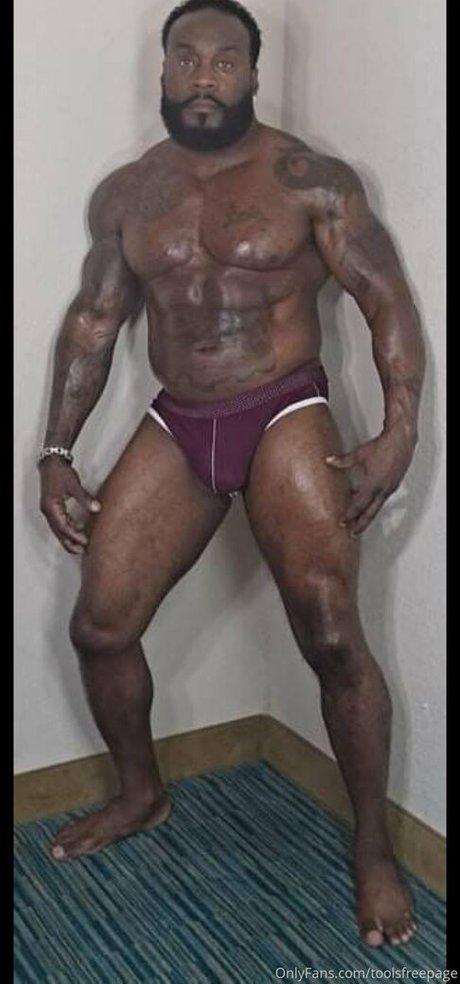 Toolsfreepage Foto di nudo di fuga di OnlyFans di Toolsfreepage #221