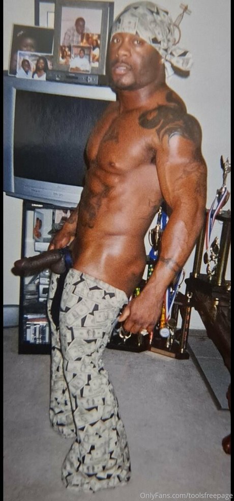 Toolsfreepage Foto di nudo di fuga di OnlyFans di Toolsfreepage #244