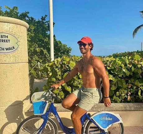 Toolsfreepage Foto di nudo di fuga di OnlyFans di Toolsfreepage #267