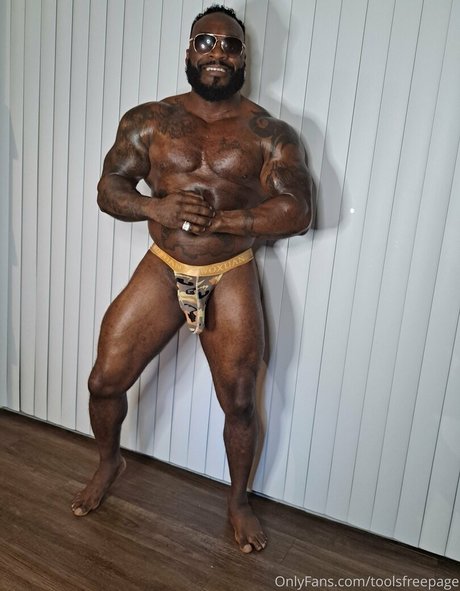 Toolsfreepage Foto di nudo di fuga di OnlyFans di Toolsfreepage #59