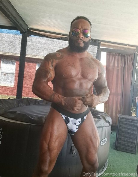 Toolsfreepage Foto di nudo di fuga di OnlyFans di Toolsfreepage #88