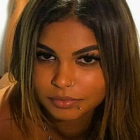 Foto di nudo di fuga di OnlyFans di Mariameiira