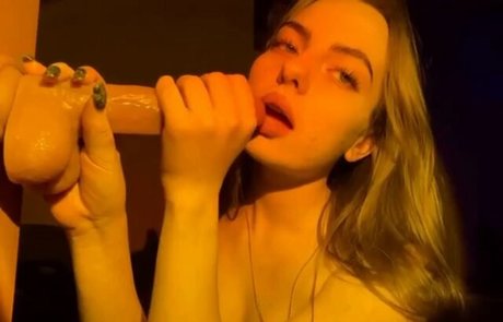 Foto di nudo di fuga di OnlyFans di Lola Byrd