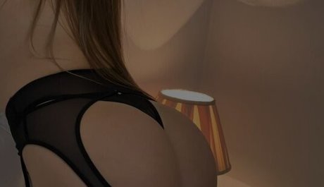 Foto di nudo di fuga di OnlyFans di Batyaorekhov