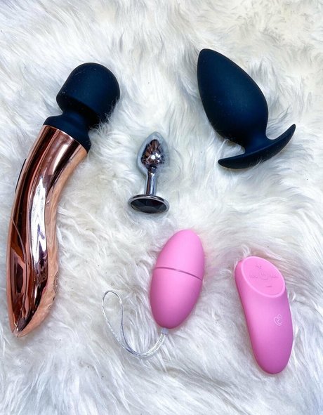 Foto di nudo di fuga di OnlyFans di Crystal007