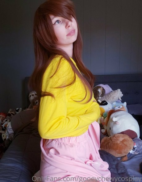 Gooeychewycosplay