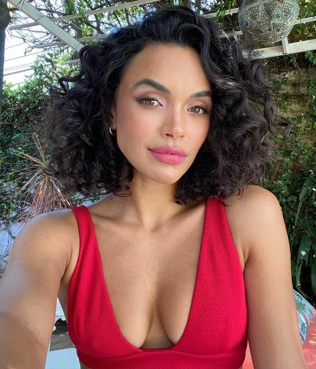 Giovana Cordeiro