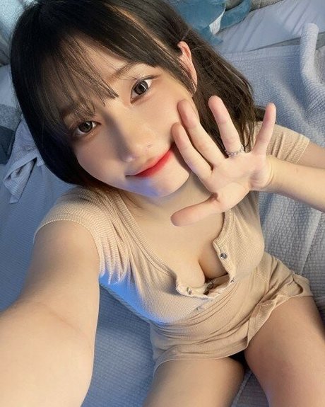 Foto di nudo di fuga di OnlyFans di Magenta62