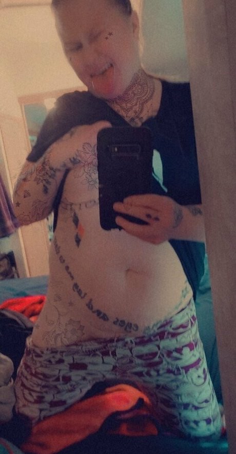 Foto di nudo di fuga di OnlyFans di Stonedginger88