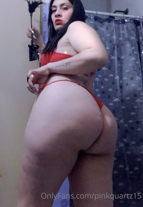 Foto di nudo di fuga di OnlyFans di Pinkquartz15