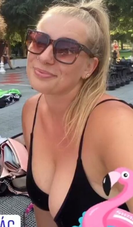 Foto di nudo di fuga di OnlyFans di Blondinbelka