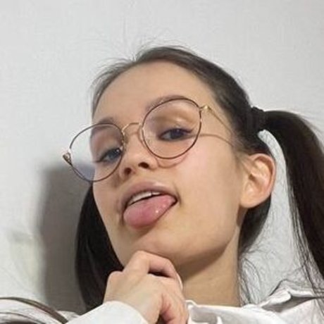 Sweetgirl