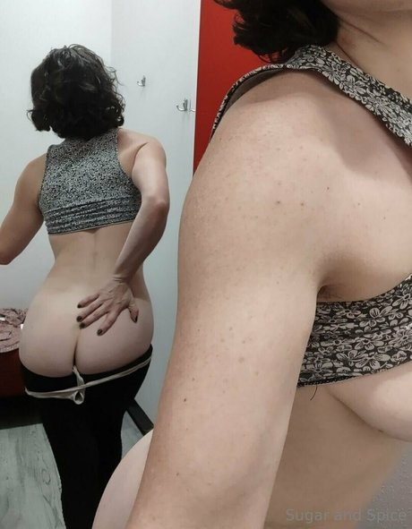 Foto di nudo di fuga di OnlyFans di Spicysugarvip