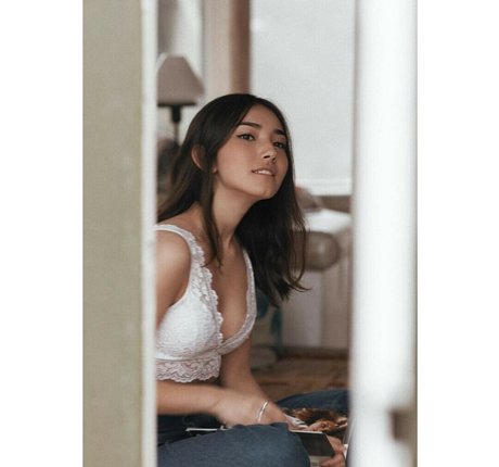 Foto di nudo di fuga di OnlyFans di Maria Zhang