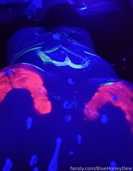 Bluehuneydew