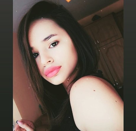 Denisa R Maria