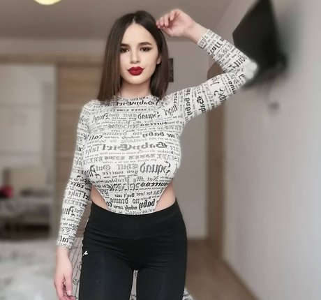 Denisa R Maria