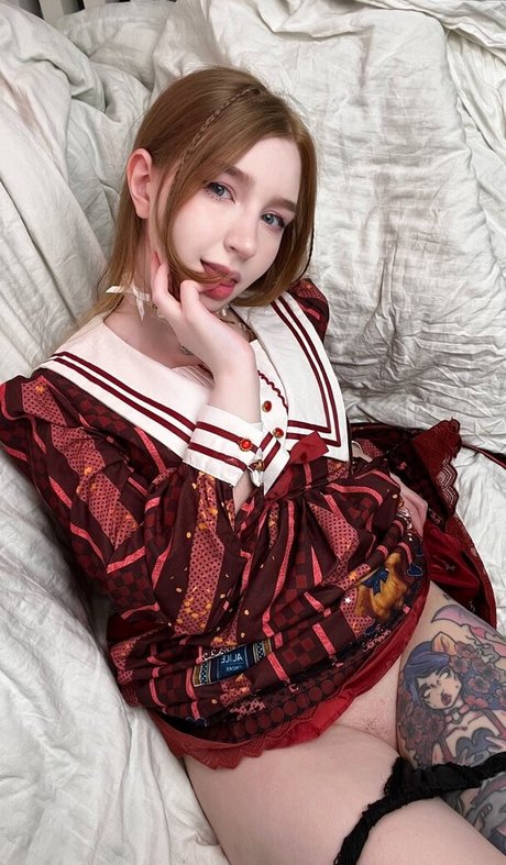 Foto di nudo di fuga di OnlyFans di Momorian