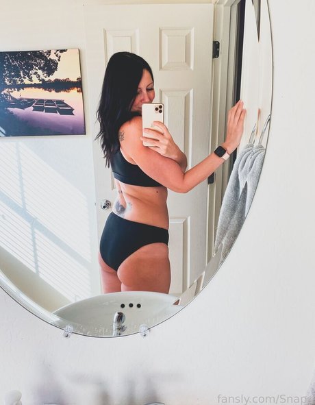 Foto di nudo di fuga di OnlyFans di Snaps