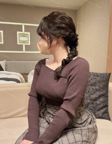 Foto di nudo di fuga di OnlyFans di Hotarundesu
