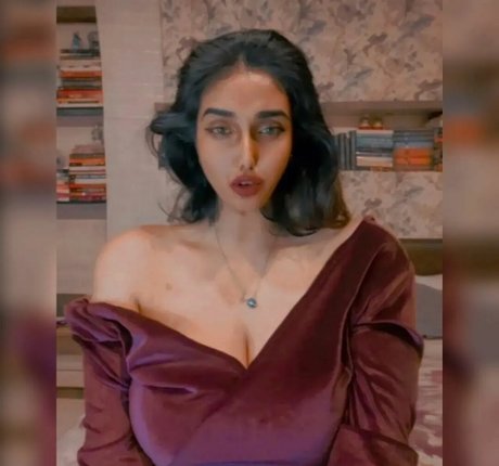 Foto di nudo di fuga di OnlyFans di Nayoni Dutta