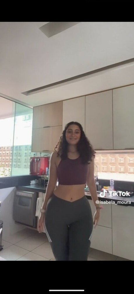Foto di nudo di fuga di OnlyFans di Isabela Moura