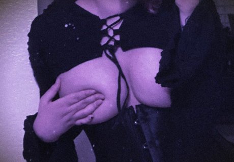 Foto di nudo di fuga di OnlyFans di Nyantalesasmr