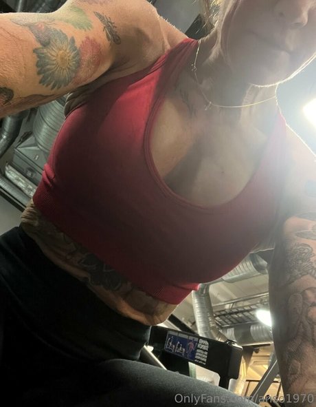 Foto di nudo di fuga di OnlyFans di Alpheratz