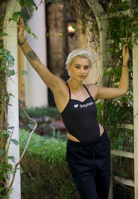 Allie Alina
