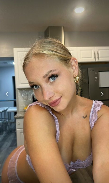 Foto di nudo di fuga di OnlyFans di Kaitlynrose18