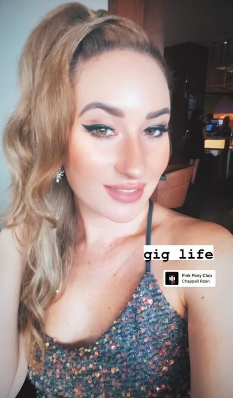 Robyn Adele Anderson