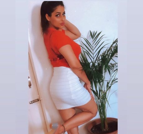 Foto di nudo di fuga di OnlyFans di Vansheen Verma Sumbriya