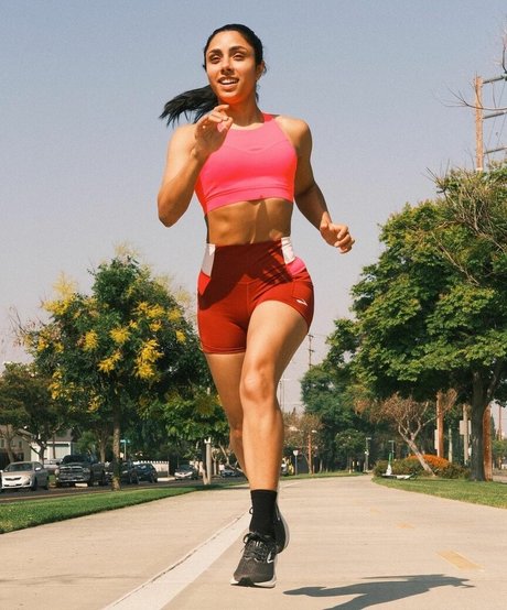 Michelle Khare