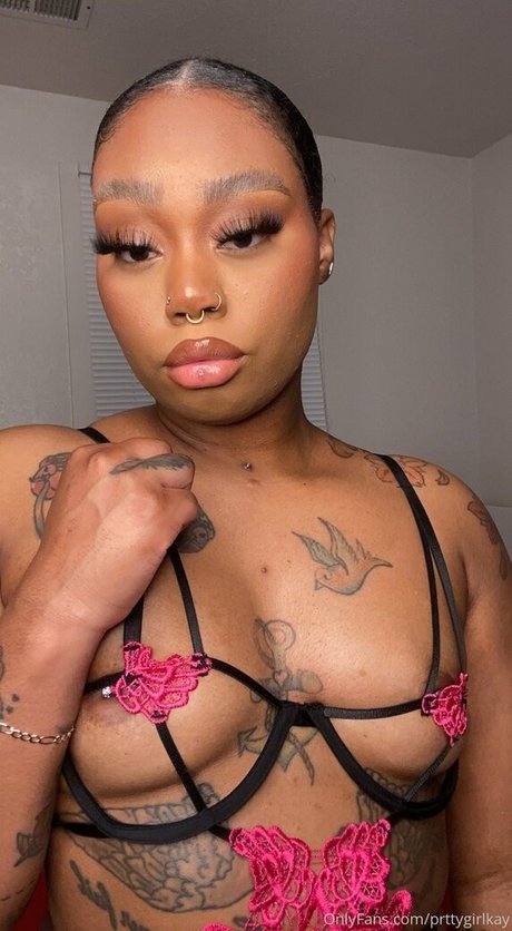Foto di nudo di fuga di OnlyFans di Prttygirlkay