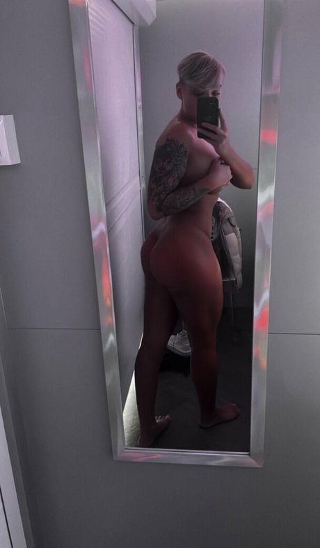 Foto di nudo di fuga di OnlyFans di Hayhmctt