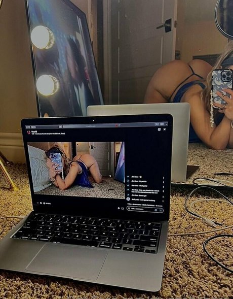 Foto di nudo di fuga di OnlyFans di Sageschultz