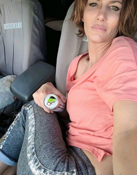 Ainsleyadams