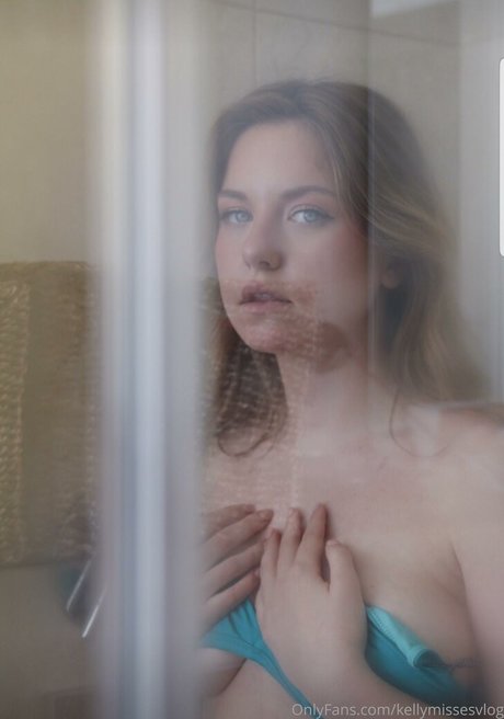 Foto di nudo di fuga di OnlyFans di Kel