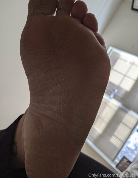 Foto di nudo di fuga di OnlyFans di Flirtyf33t94